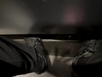 Samsamlondon Chaturbate stream image from January 09, 2025