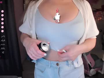 Luna__L Chaturbate stream image from January 09, 2025