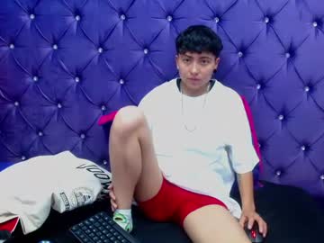 Im_Mathias Chaturbate stream image from January 09, 2025
