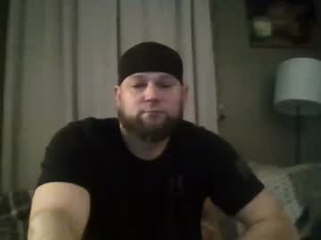 Layinlow42 Chaturbate stream image from January 09, 2025