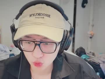 Ctu28 Chaturbate stream image from January 09, 2025