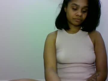 Mrslovelylola Chaturbate stream image from January 09, 2025