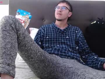 Andy_Bunny_Lover Chaturbate stream image from January 09, 2025