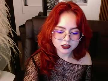 Crimson_Tati Chaturbate stream image from January 09, 2025