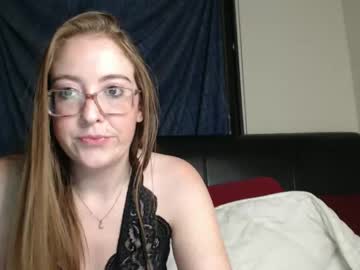Jilliangiselle Chaturbate stream image from January 09, 2025