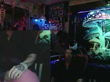 Bluebandekim Chaturbate stream image from January 09, 2025