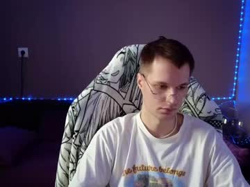 Leonnextdoor Chaturbate stream image from January 09, 2025