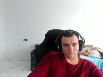 Billyharinngton Chaturbate stream image from January 09, 2025