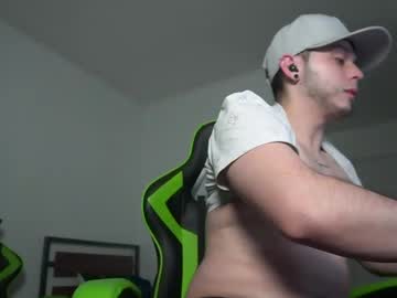 Bryanncan01 Chaturbate stream image from January 09, 2025