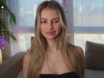 Fluffy_Angel Chaturbate stream image from January 09, 2025