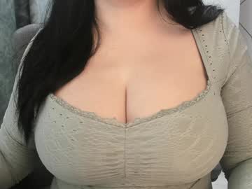 Jolenekiss Chaturbate stream image from January 09, 2025