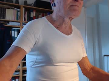 Tubaist Chaturbate stream image from January 09, 2025