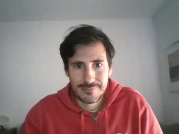 Iyoperro Chaturbate stream image from January 09, 2025