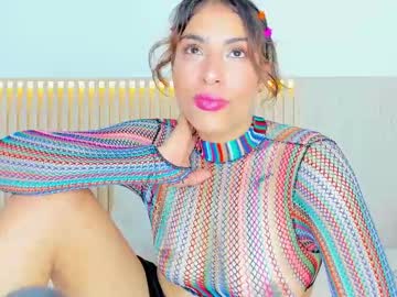 Violetta_Monnet Chaturbate stream image from January 09, 2025