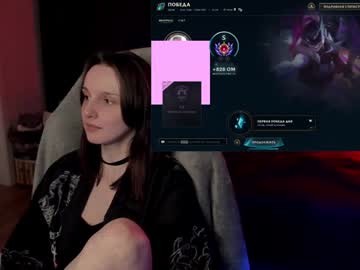 Angel_Runa Chaturbate stream image from January 09, 2025