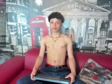 Dylan_Lee2 Chaturbate stream image from January 09, 2025
