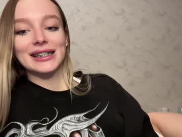 Juicy_Angels Chaturbate stream image from January 09, 2025