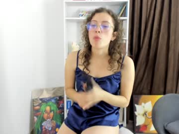 Toralay Chaturbate stream image from January 09, 2025