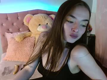 Victoria9305 Chaturbate stream image from January 09, 2025