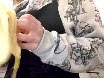 Nic0sgallery Chaturbate stream image from January 09, 2025