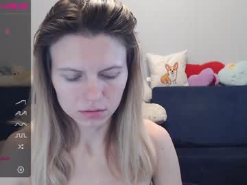 Shy_Moony Chaturbate stream image from January 09, 2025