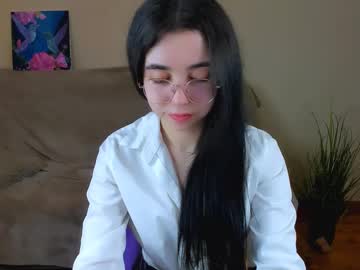 Skarleettt_ Chaturbate stream image from January 09, 2025