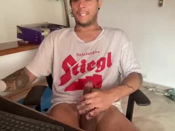 Smallvillefox Chaturbate stream image from January 09, 2025