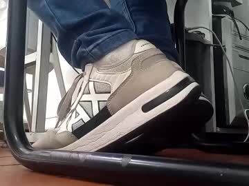 Waltherfeet_ Chaturbate stream image from January 09, 2025