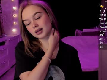 Mary_Romance Chaturbate stream image from January 09, 2025