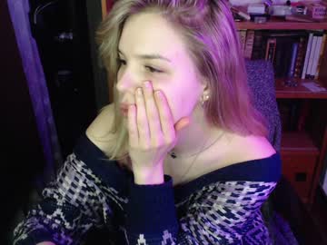 Swetykitty Chaturbate stream image from January 09, 2025