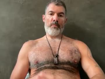Tree_Hugr Chaturbate stream image from January 09, 2025