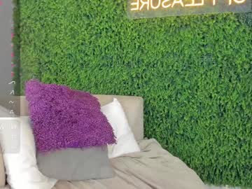 Adharab_ Chaturbate stream image from January 09, 2025