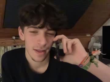 Alexgoingwild Chaturbate stream image from January 09, 2025
