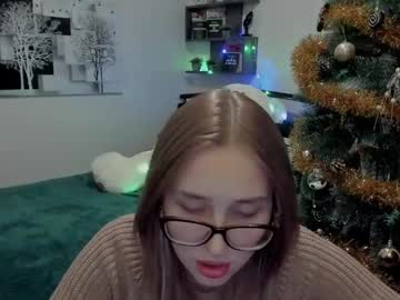 Linatruly Chaturbate stream image from January 09, 2025