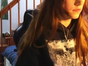 Clover_Tully Chaturbate stream image from January 09, 2025