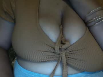 Creamycocobabe Chaturbate stream image from January 09, 2025
