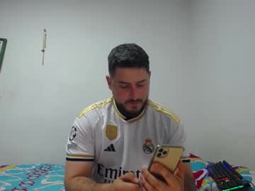 Hankprettyboy Chaturbate stream image from January 09, 2025