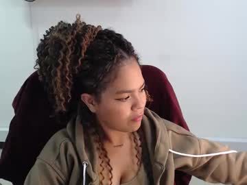 Karlaebony_Cg Chaturbate stream image from January 09, 2025