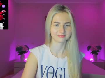 Mellina_Tey Chaturbate stream image from January 09, 2025