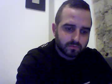 Robertoredo Chaturbate stream image from January 09, 2025