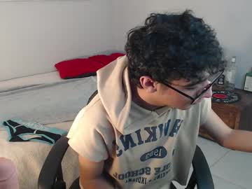 B4by_Mailo Chaturbate stream image from January 09, 2025