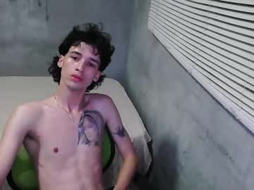 Gendo_05 Chaturbate stream image from January 09, 2025