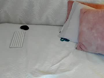 Julycorrea_S Chaturbate stream image from January 09, 2025