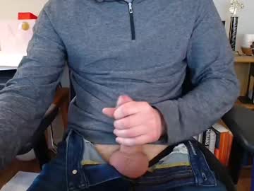 Purearo Chaturbate stream image from January 09, 2025