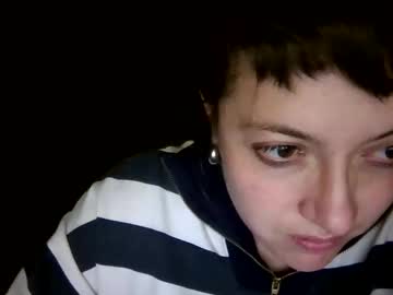 Ezlngirl Chaturbate stream image from January 10, 2025