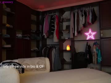 Lucy_Gooosey Chaturbate stream image from January 10, 2025