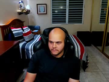 Rickyj1012 Chaturbate stream image from January 10, 2025
