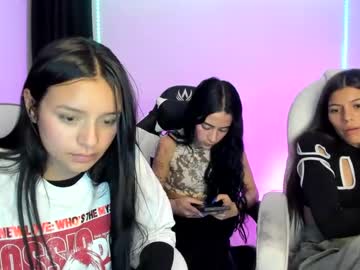 Kimmi_Foxy Chaturbate stream image from January 10, 2025