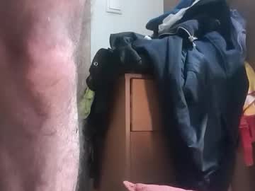 Bitch848247 Chaturbate stream image from January 10, 2025