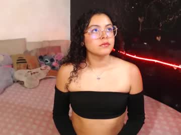 Curlycool Chaturbate stream image from January 10, 2025